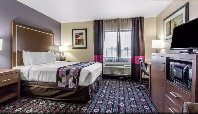 Holiday Inn Express & Suites Tulsa East - Catoosa By Ihg Zewnętrze zdjęcie