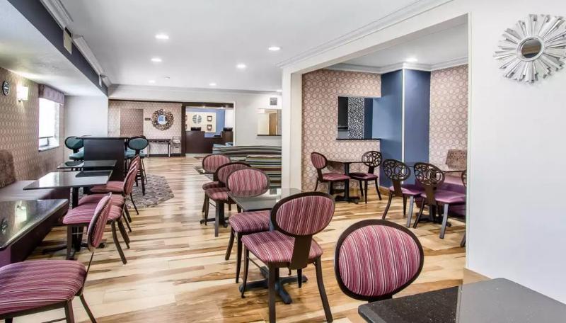 Holiday Inn Express & Suites Tulsa East - Catoosa By Ihg Zewnętrze zdjęcie